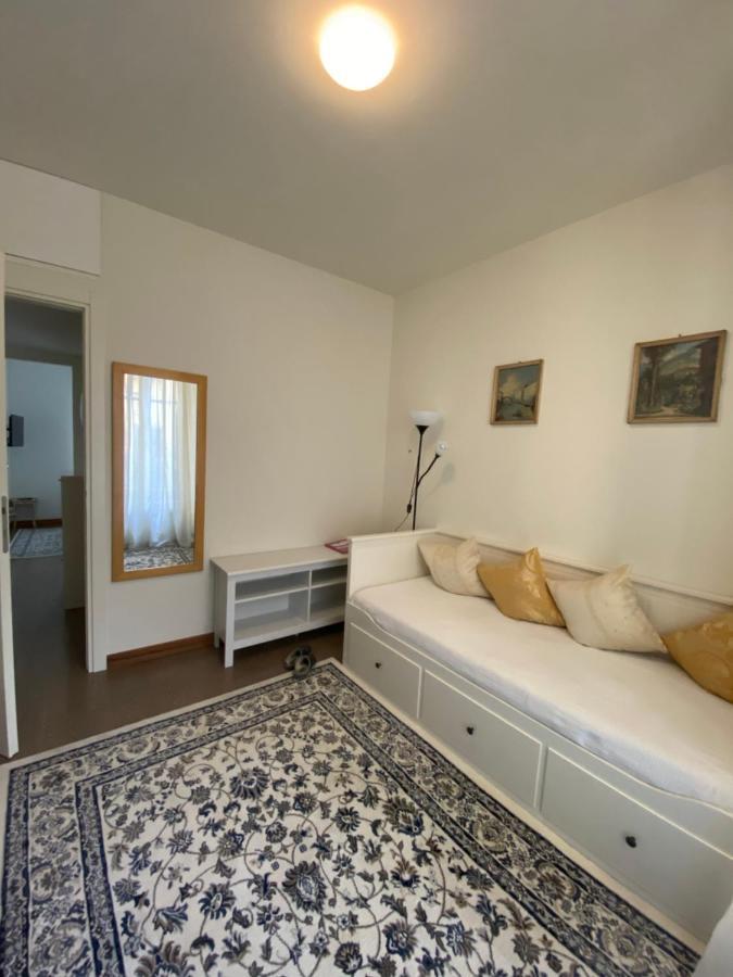 Casa Anna Lägenhet Lovere Exteriör bild