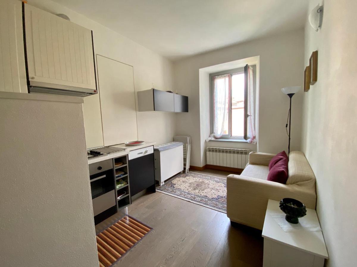 Casa Anna Lägenhet Lovere Exteriör bild