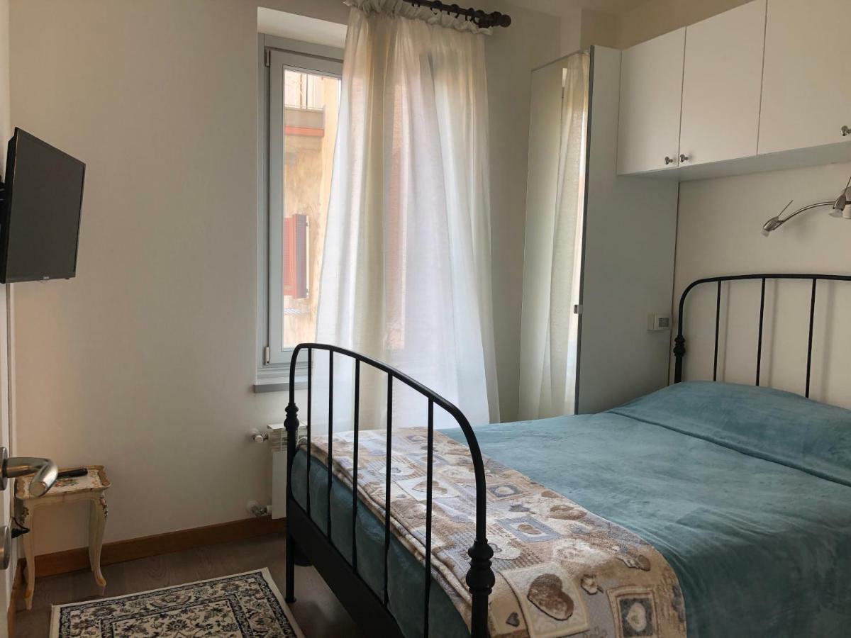 Casa Anna Lägenhet Lovere Exteriör bild